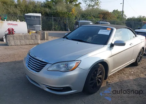 2011 Chrysler 200 из США, поврежденный, VIN 1C38C2EG6BN568314